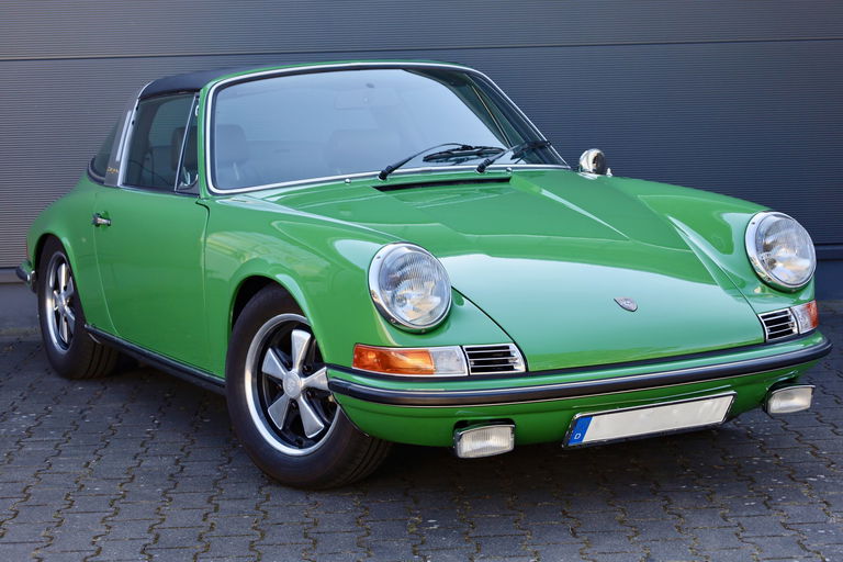 Porsche 911 S 