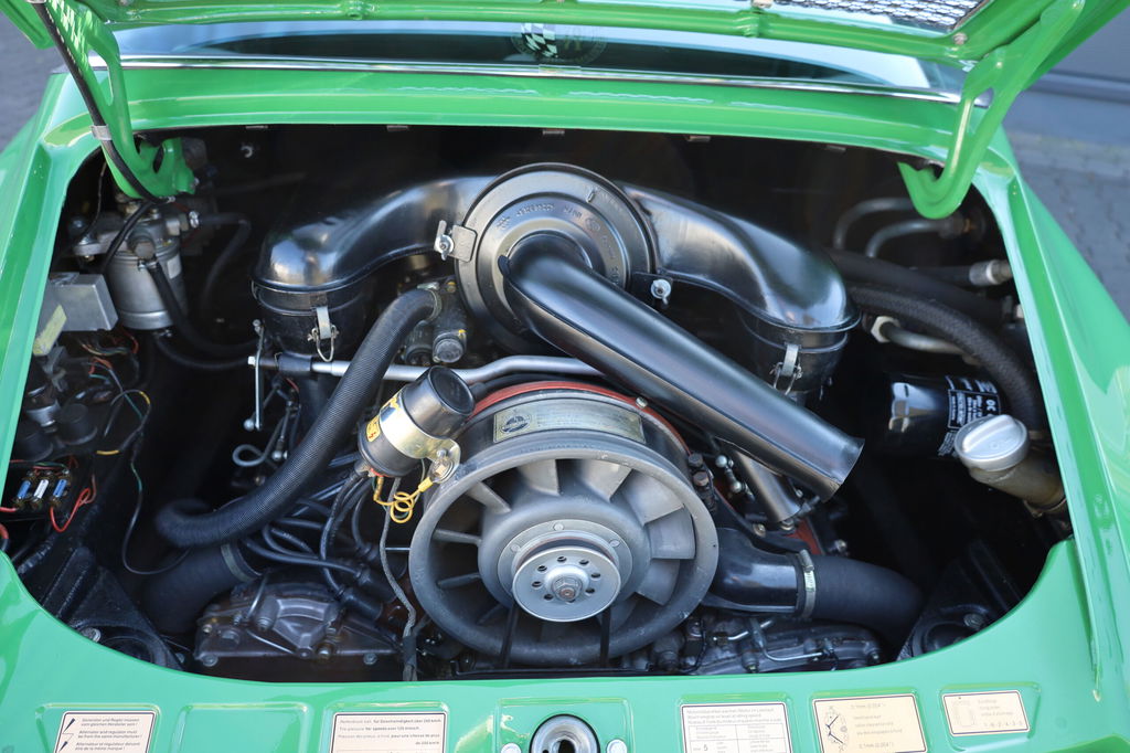 Porsche 911 S (F-Modell)
