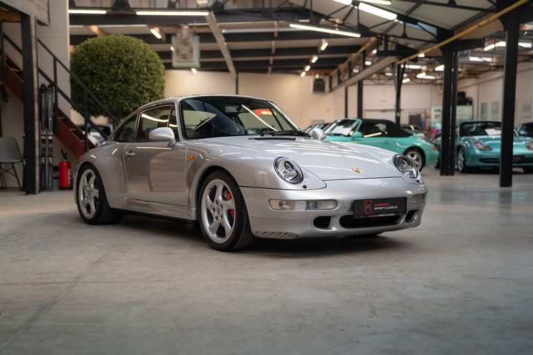 Porsche 993 Carrera 4S