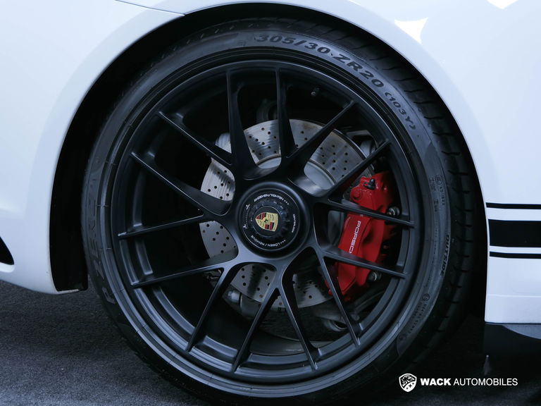 Porsche 991.2 Carrera GTS