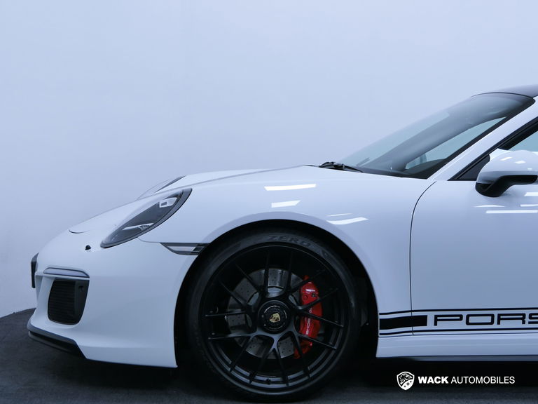 Porsche 991.2 Carrera GTS