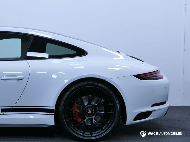 Porsche 991.2 Carrera GTS