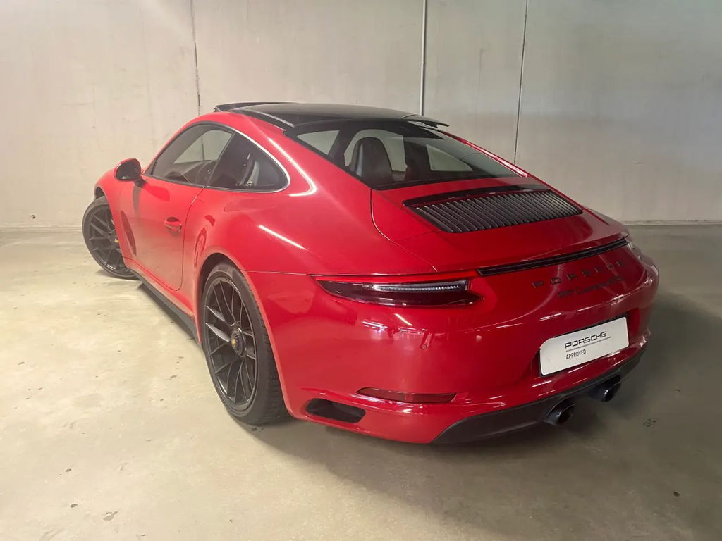 Porsche 991.2 Carrera GTS