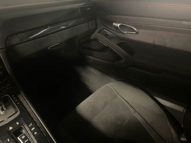 Porsche 991.2 Carrera GTS