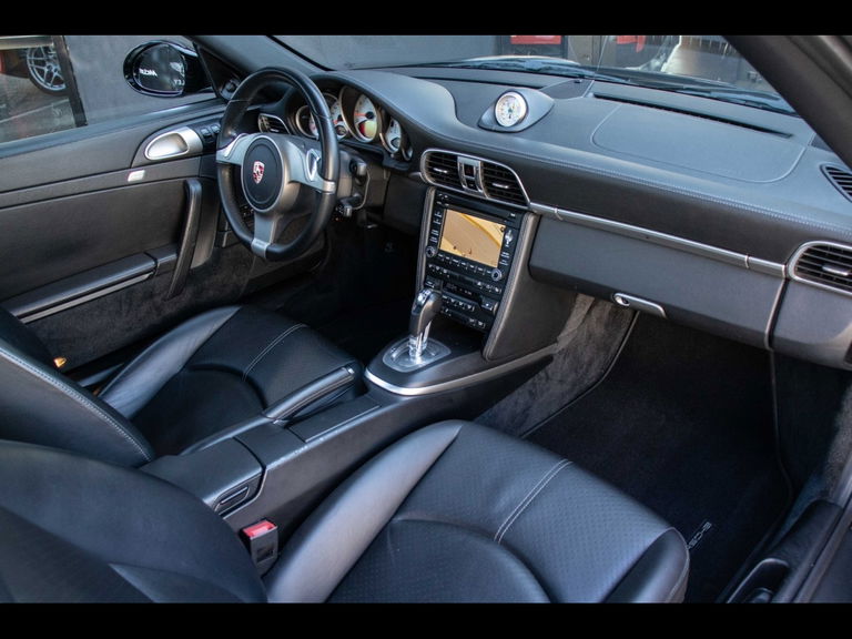 Porsche 997.2 Carrera 4S