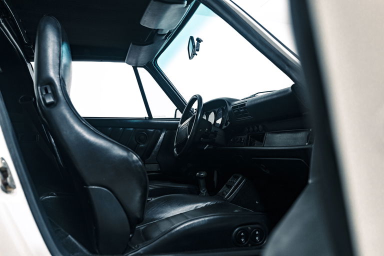 Porsche Center completes unique “911 Targa R” Backdate project