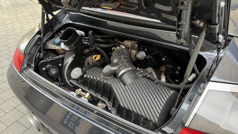 Porsche 996 Carrera 4S