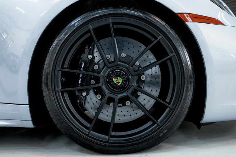 Porsche 992 Targa 4 GTS