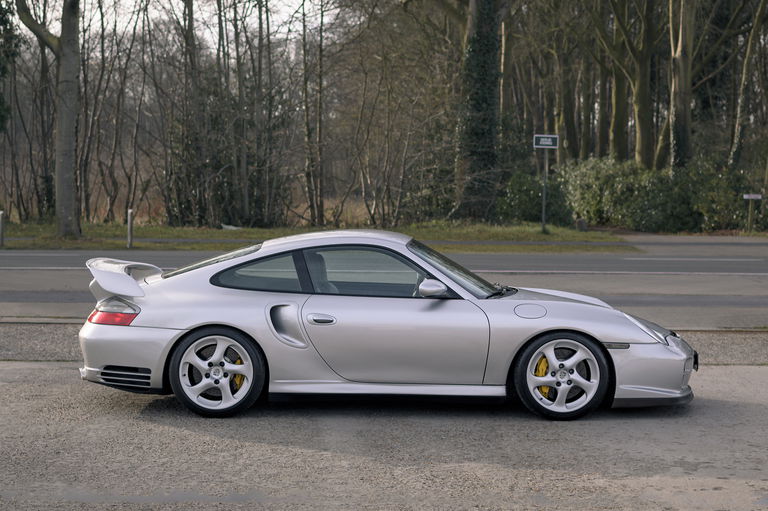 Porsche 996 GT2