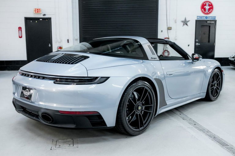 Porsche 992 Targa 4 GTS
