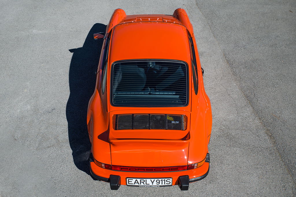 Porsche 911 Carrera 2,7