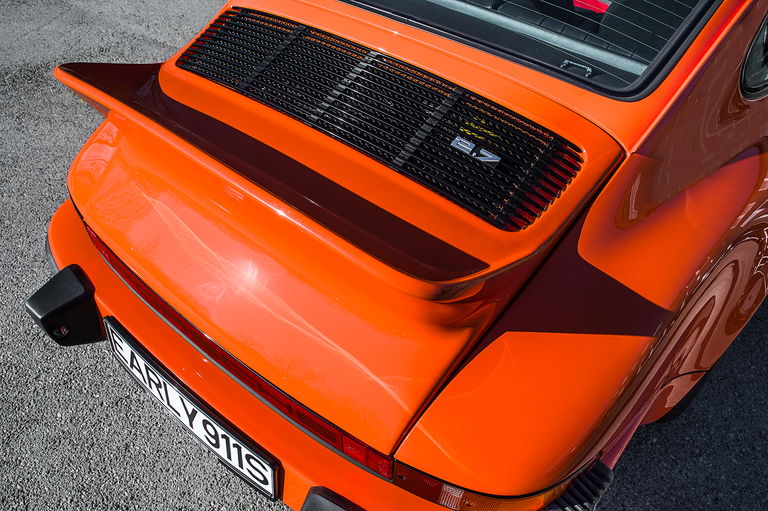 Porsche 911 Carrera 2,7