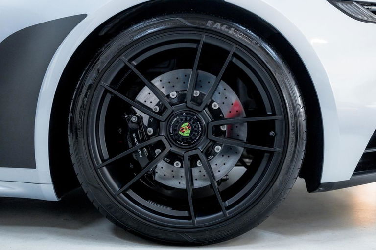 Porsche 992 Targa 4 GTS