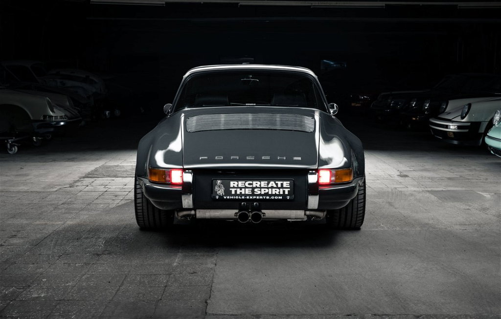 Porsche 911 Backdate