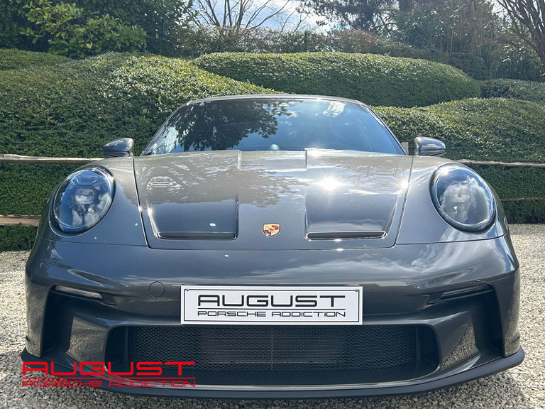 Porsche 992 GT3 Touring