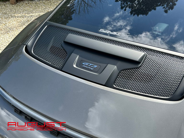 Porsche 992 GT3 Touring