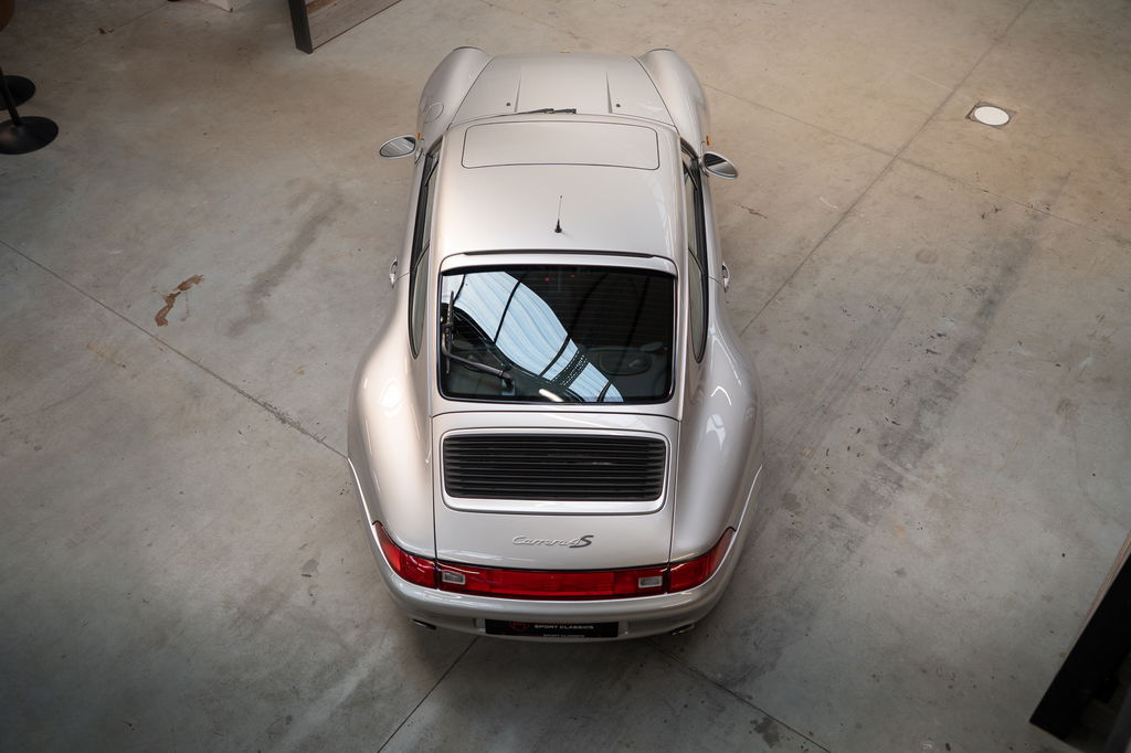 Porsche 993 Carrera 4S