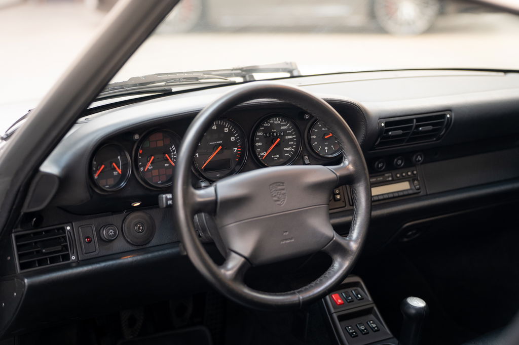 Porsche 993 Carrera 4S