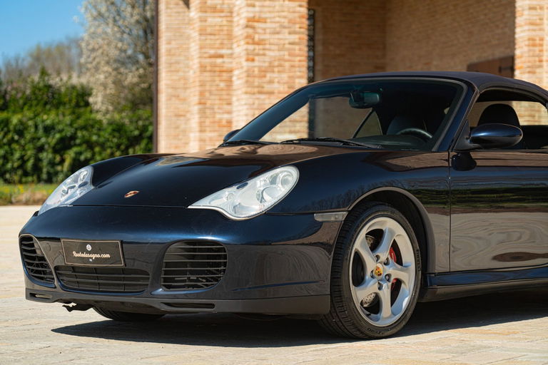 Porsche 996 Carrera 4S