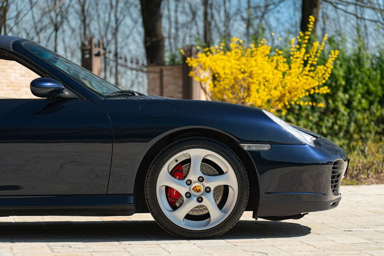 Porsche 996 Carrera 4S