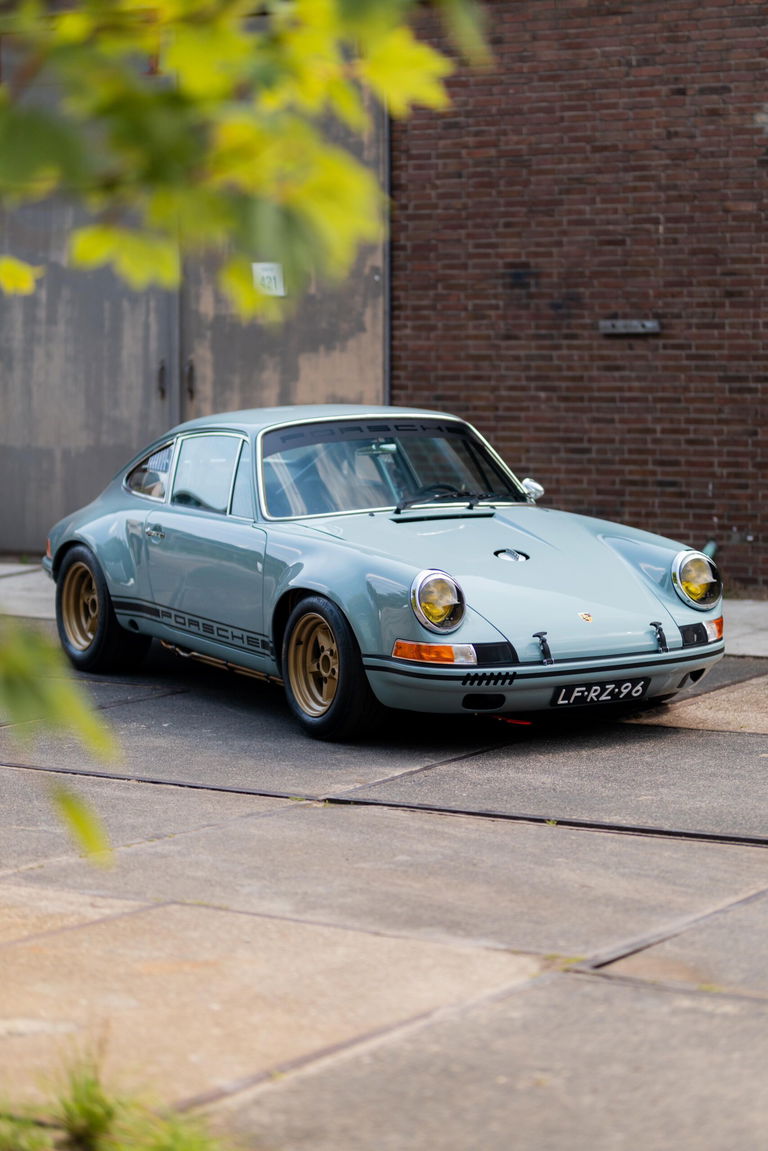 Porsche 911 Backdate