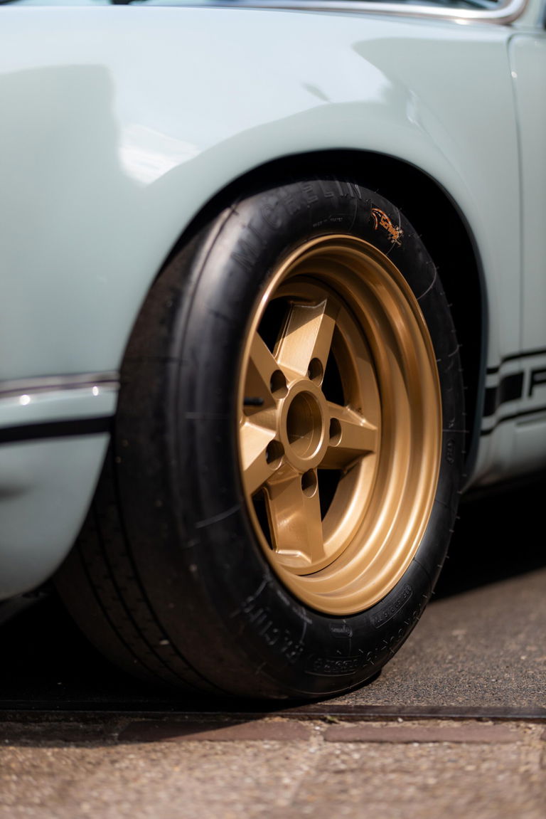 Porsche 911 Backdate