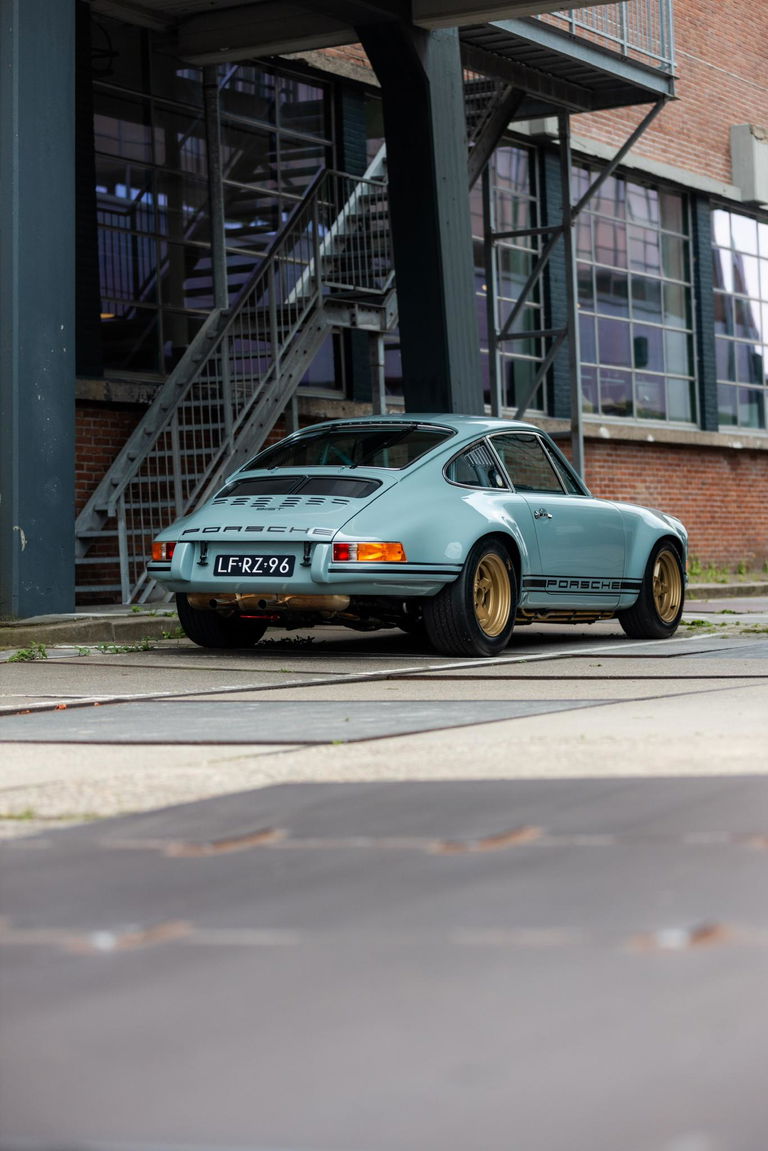 Porsche 911 Backdate