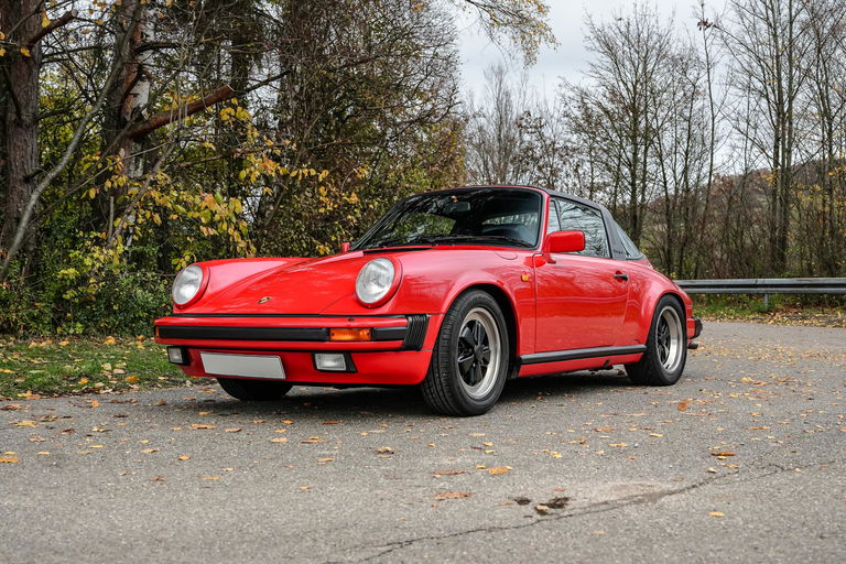Porsche 911 Carrera 3.2
