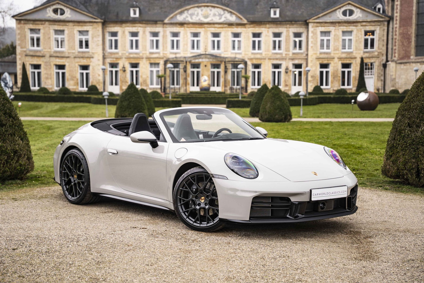 Porsche 992.2 Carrera 2024 - elferspot.com - Marketplace for