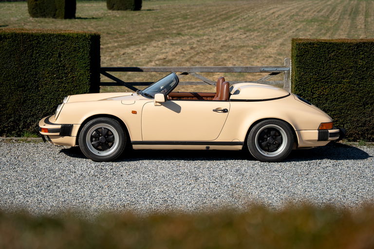 Porsche 911 Carrera 3.2 Speedster