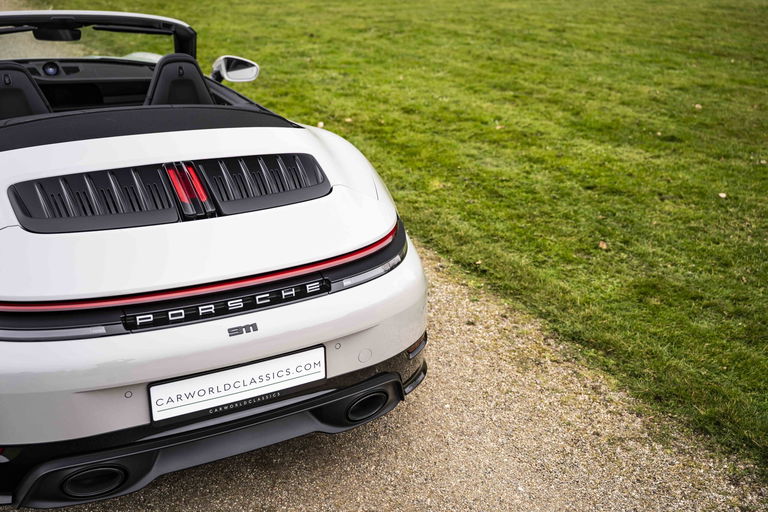 Porsche 992.2 Carrera