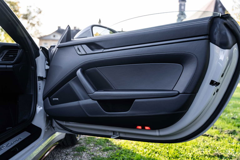 Porsche 992.2 Carrera