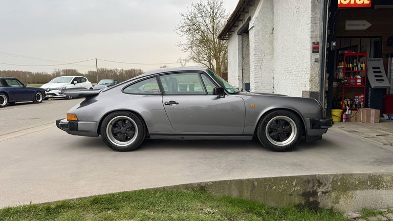 Porsche 911 Carrera 3.2