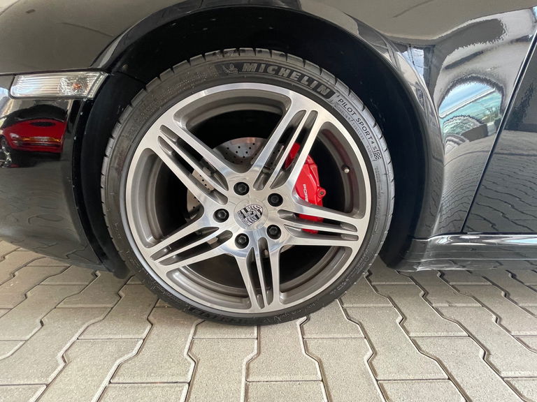 Porsche 997 Carrera 4S
