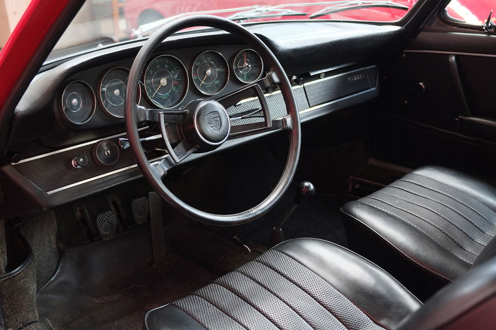 Porsche 911 S (F-Modell)