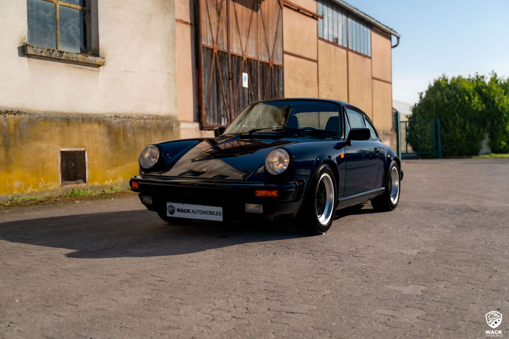 Porsche 911 Carrera 3.2