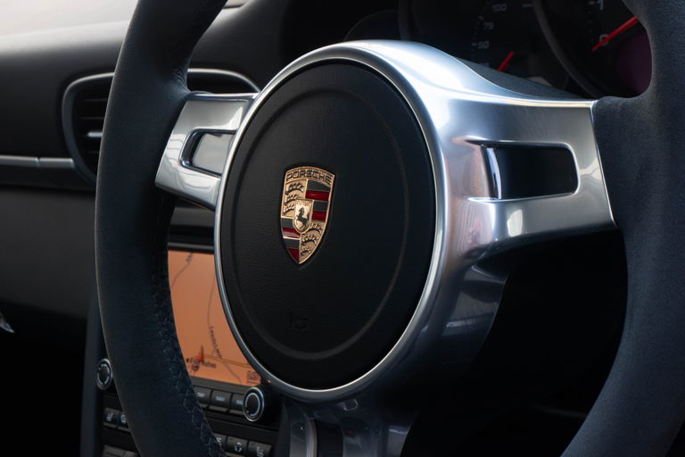 Porsche 997.2 Carrera GTS