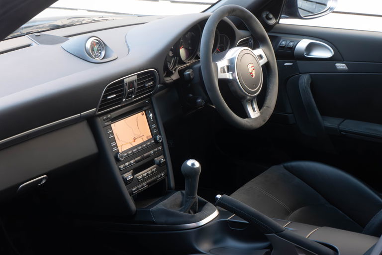 Porsche 997.2 Carrera GTS