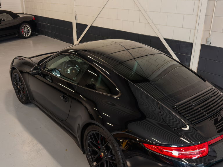 Porsche 991 Carrera 4 GTS