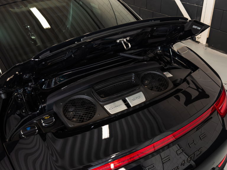 Porsche 991 Carrera 4 GTS