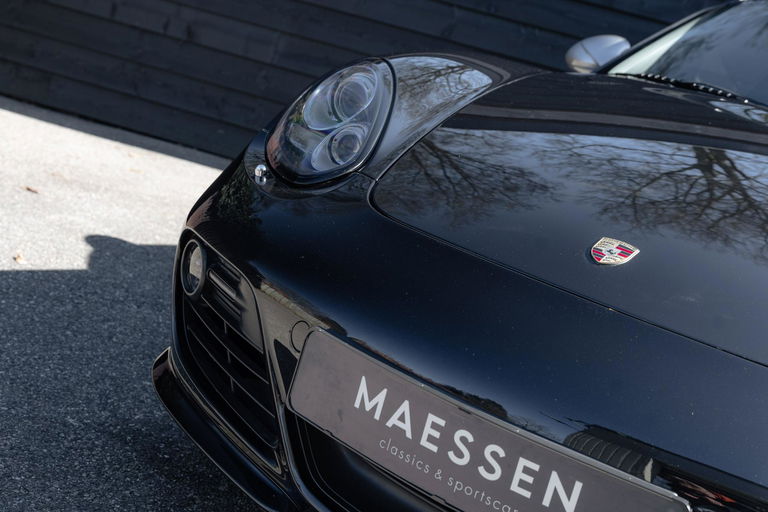 Porsche 987 Cayman R