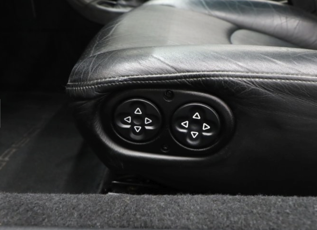 Porsche 993 Carrera 4S