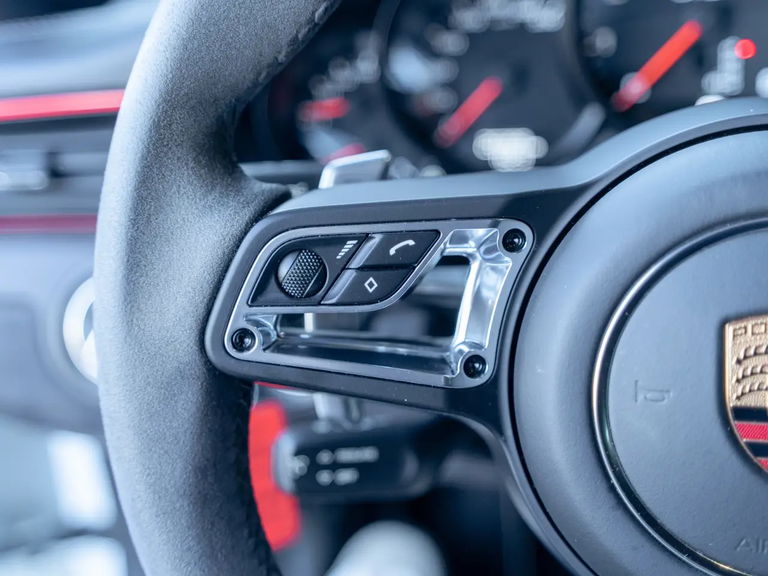 Porsche 991.2 Carrera GTS