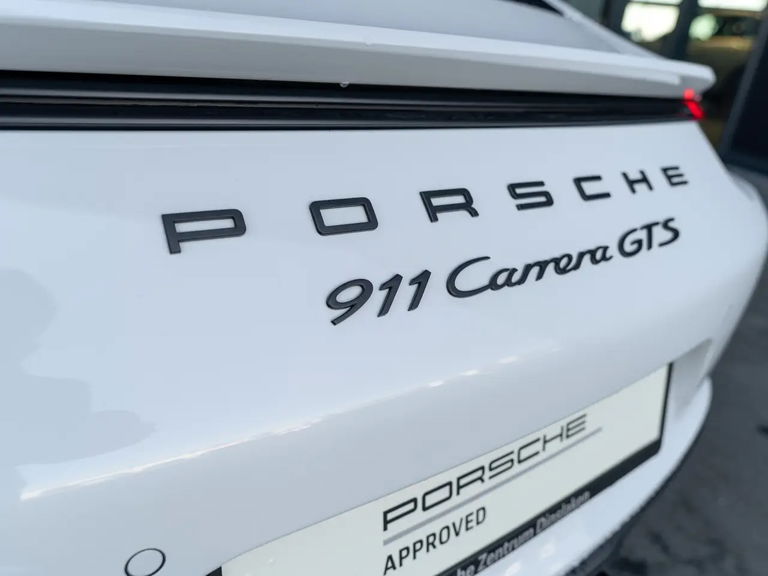Porsche 991.2 Carrera GTS