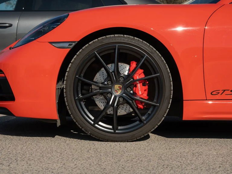 Porsche 718 Cayman GTS