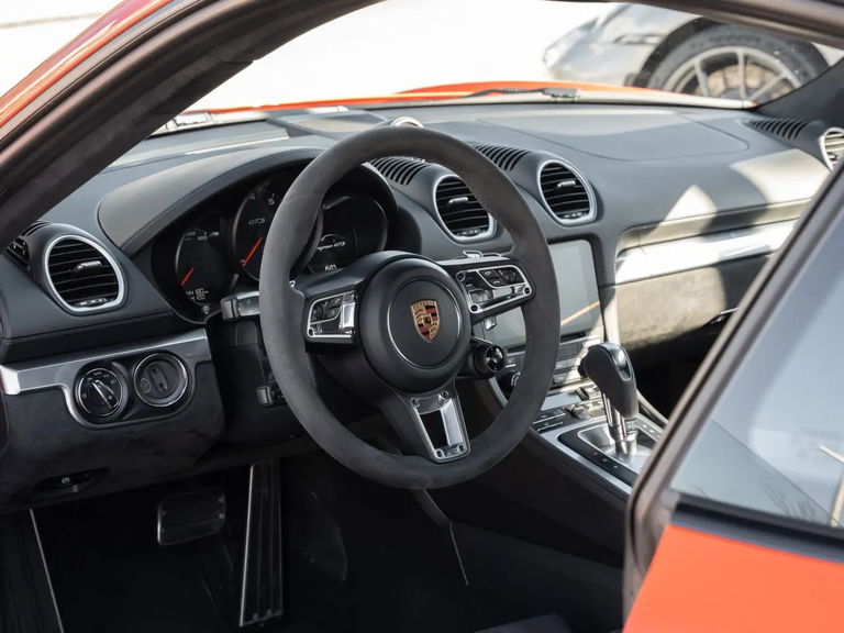 Porsche 718 Cayman GTS