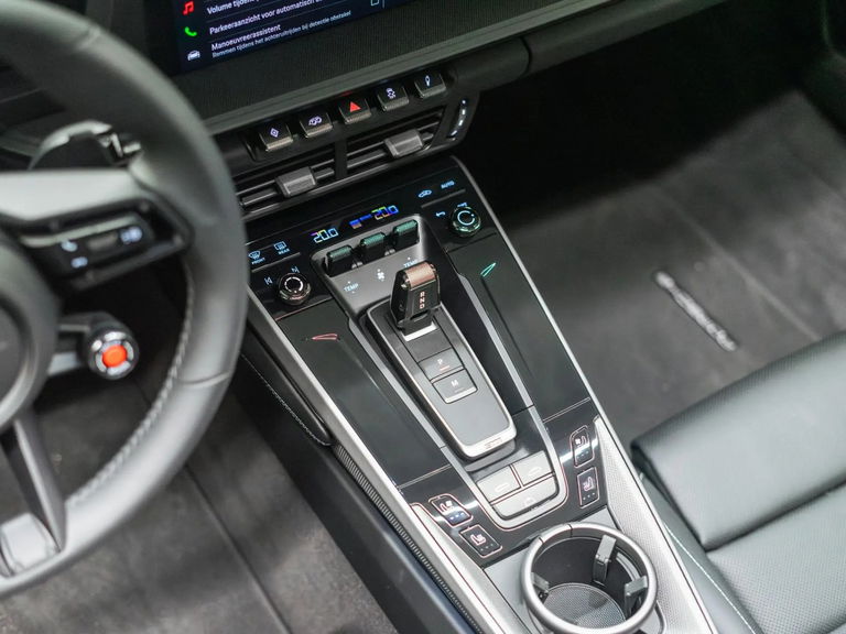 Porsche 992.2 Carrera