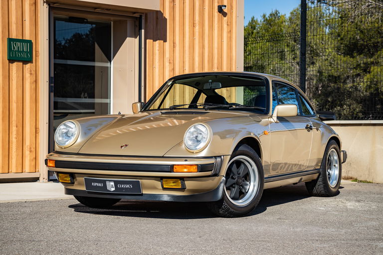 Porsche 911 Carrera 3.2