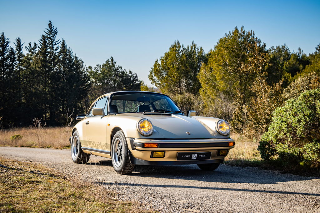 Porsche 911 Carrera 3.2