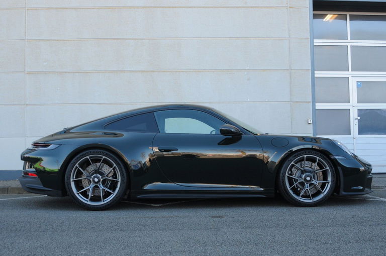 Porsche 992 GT3 Touring